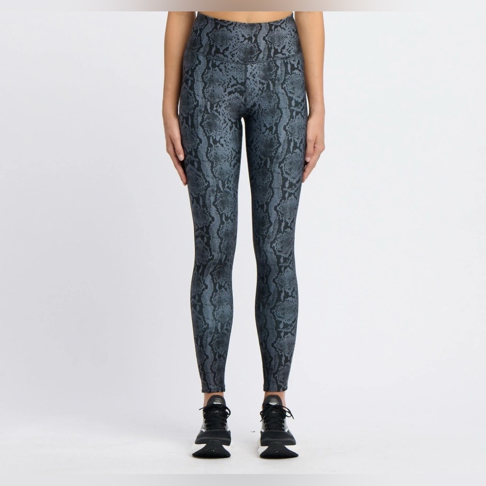 RBX‎ Black and Gray Patterned Leggings